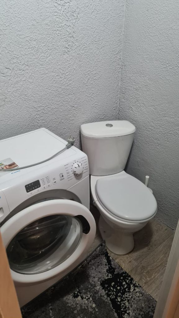 Продажа 1-комнатной квартиры, Волчанец, Озерная ул,  10