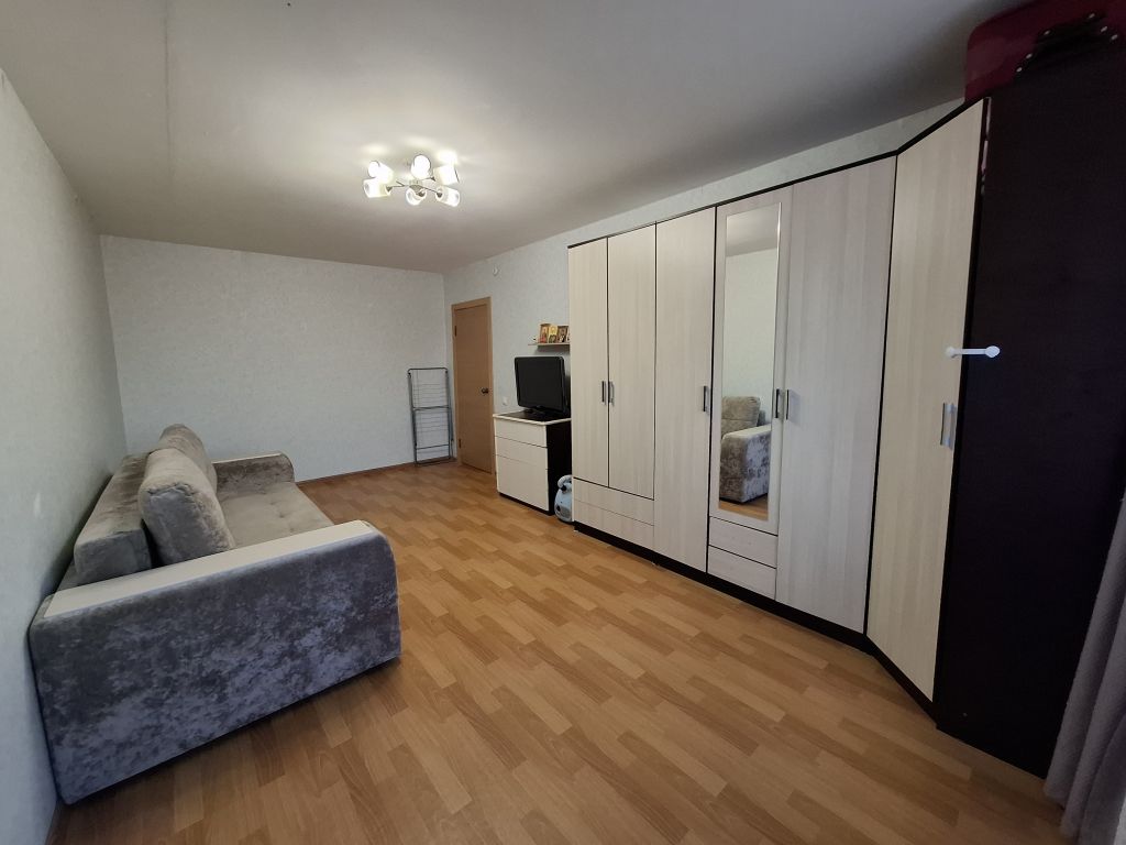 Продажа 2-комнатной квартиры, Иваново, Менделеева ул,  18