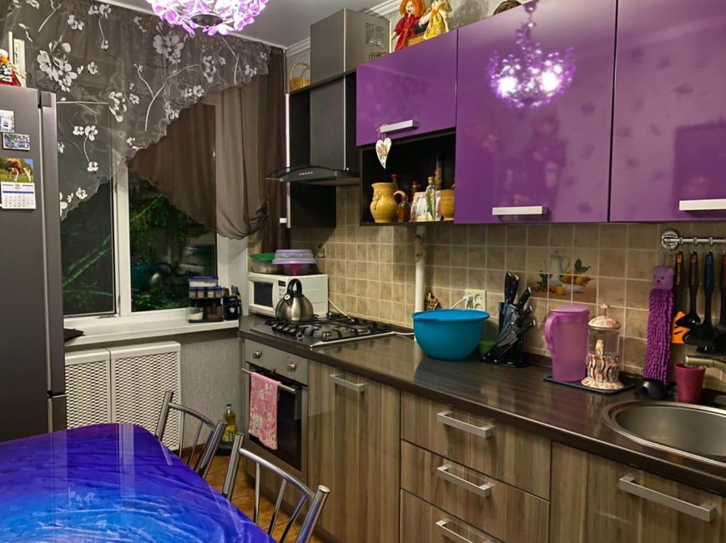 Продажа 3-комнатной квартиры, Саратов, Малая Горная ул,  33/39