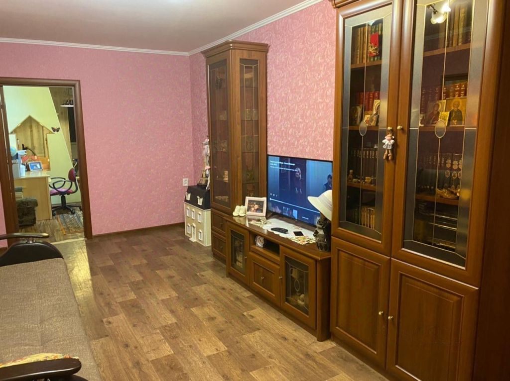 Продажа 3-комнатной квартиры, Саратов, Малая Горная ул,  33/39