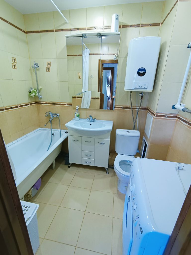 Продажа 3-комнатной квартиры, Ярославль, Сосновая ул,  10