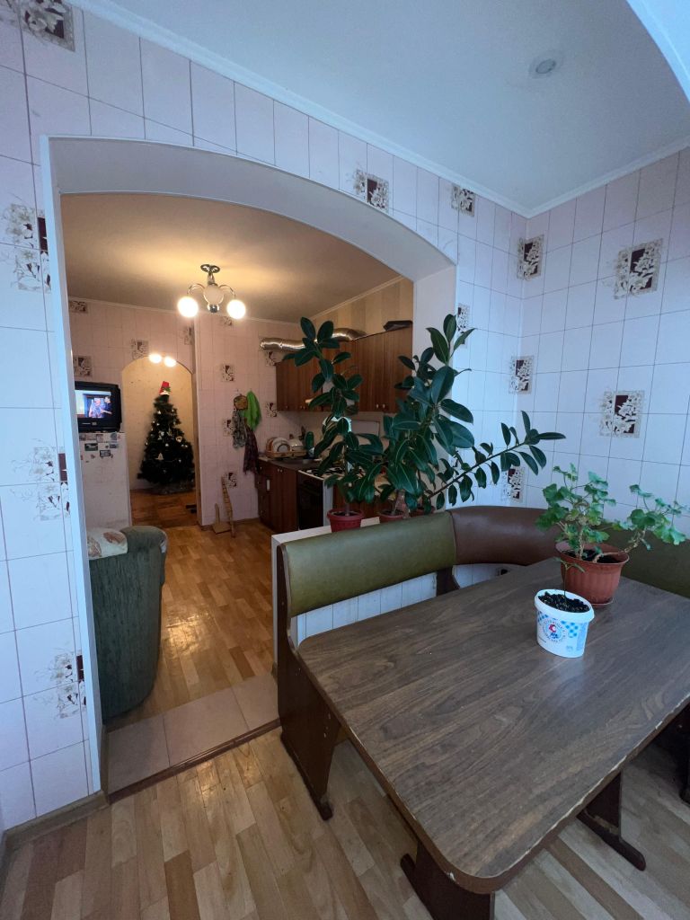 Продажа 3-комнатной квартиры, Пятигорск, Московская ул,  20