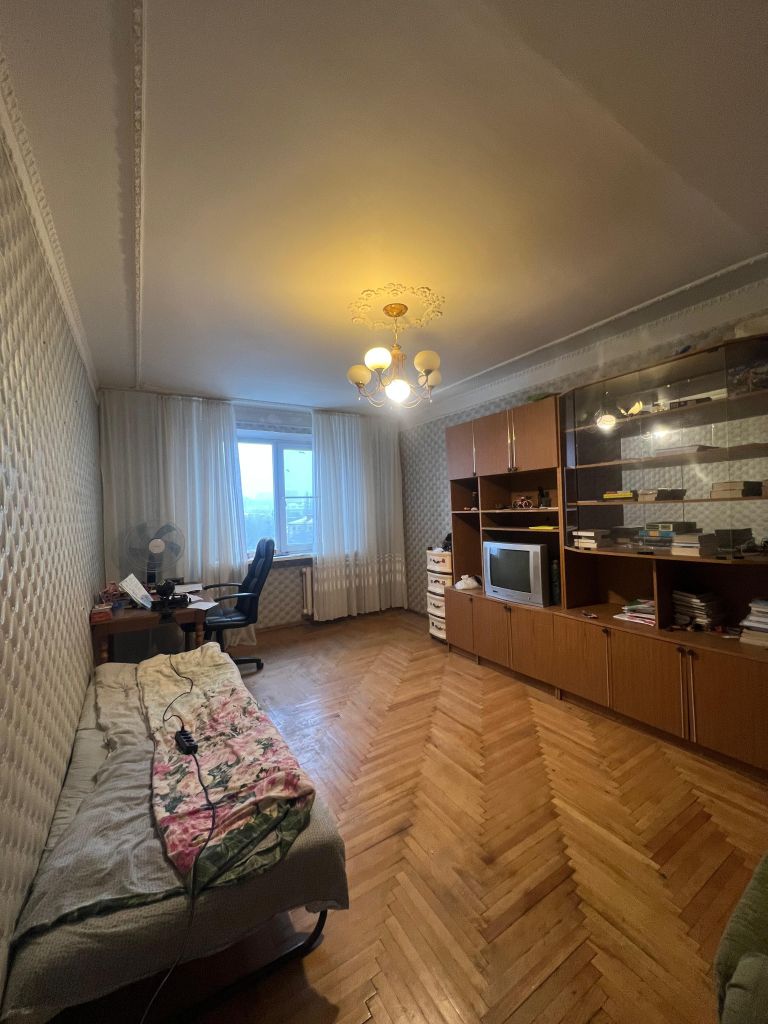 Продажа 3-комнатной квартиры, Пятигорск, Московская ул,  20