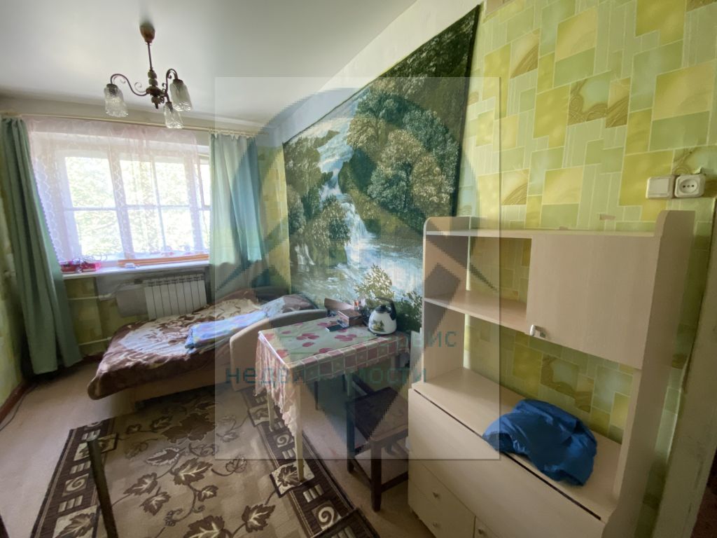 Продажа комнаты, 14м <sup>2</sup>, Иваново, Красных Зорь ул,  1