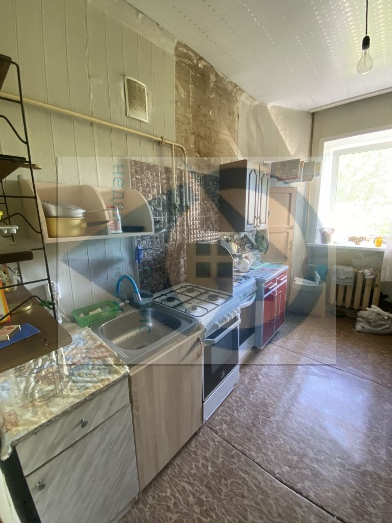 Продажа комнаты, 14м <sup>2</sup>, Иваново, Красных Зорь ул,  1