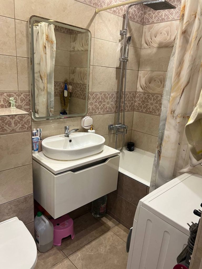 Продажа 3-комнатной квартиры, Нижний Новгород, Львовская ул,  19