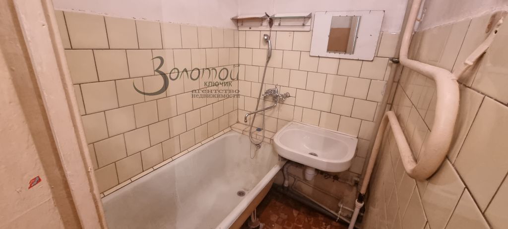 Продажа 3-комнатной квартиры, Нижний Новгород, Ванеева ул,  74