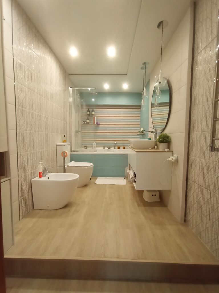 Продажа 4-комнатной квартиры, Нижний Новгород, Максима Горького ул,  232