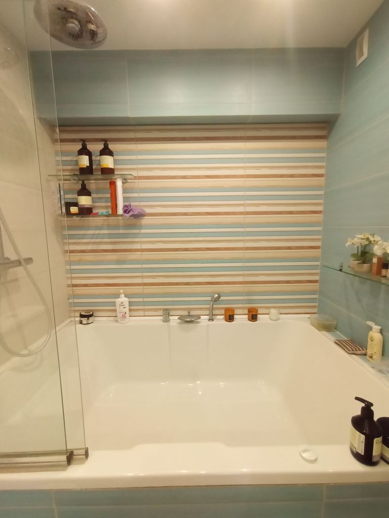 Продажа 4-комнатной квартиры, Нижний Новгород, Максима Горького ул,  232