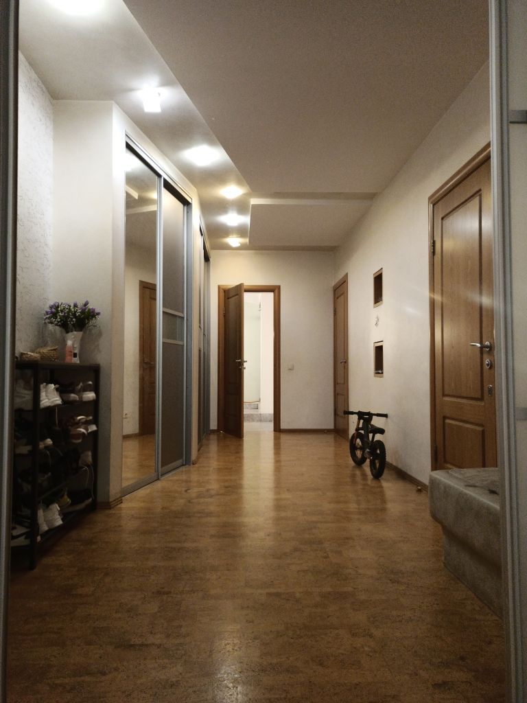 Продажа 4-комнатной квартиры, Нижний Новгород, Максима Горького ул,  232