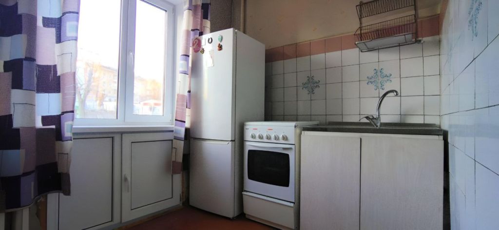 Продажа 2-комнатной квартиры, Саратов, Международная ул,  7К1