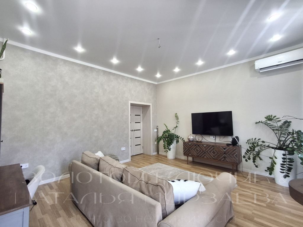 Продажа 4-комнатной квартиры, Нижний Новгород, Коминтерна ул,  168