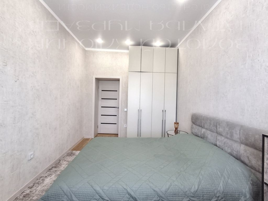 Продажа 4-комнатной квартиры, Нижний Новгород, Коминтерна ул,  168