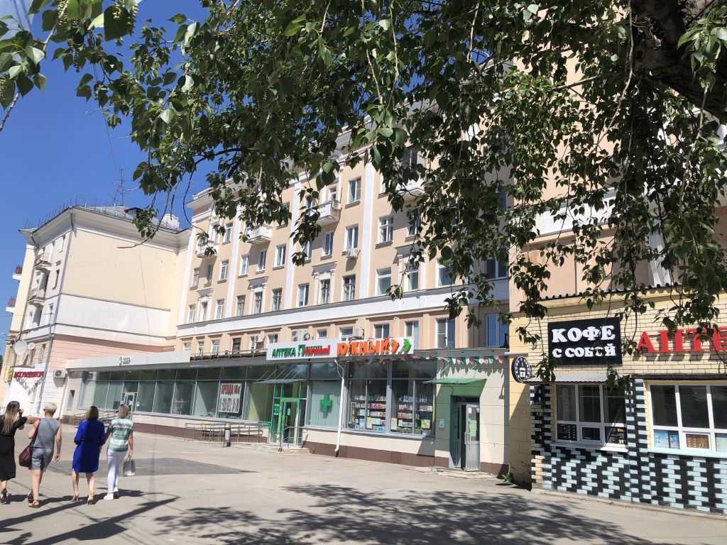 Продажа 3-комнатной квартиры, Нижний Новгород, Октябрьской Революции ул,  64