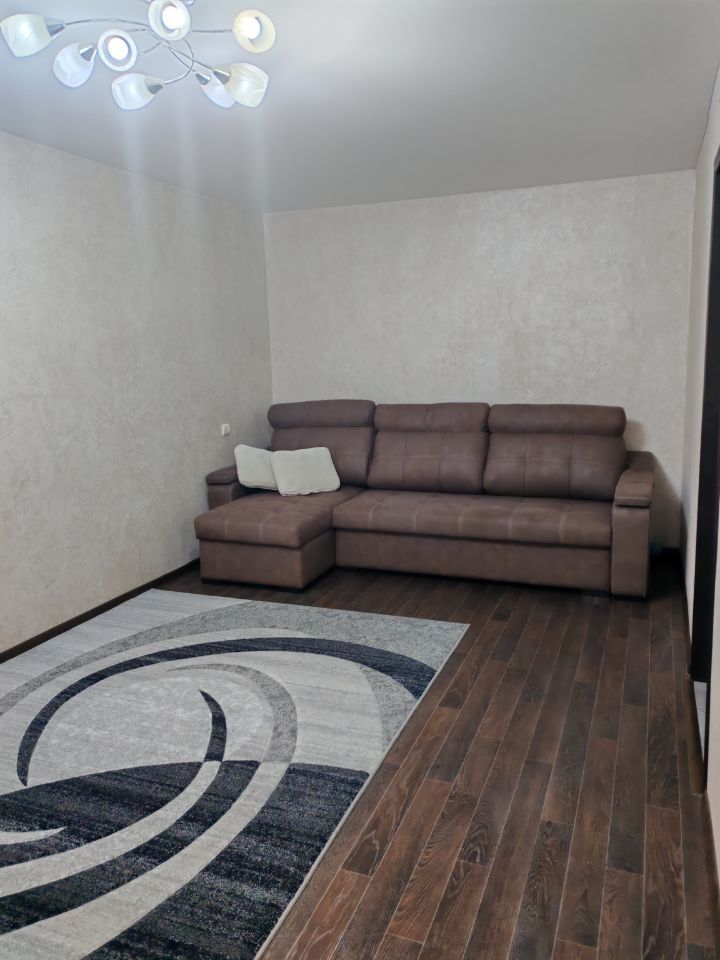 Продажа 3-комнатной квартиры, Саратов, Строителей пр-кт,  2