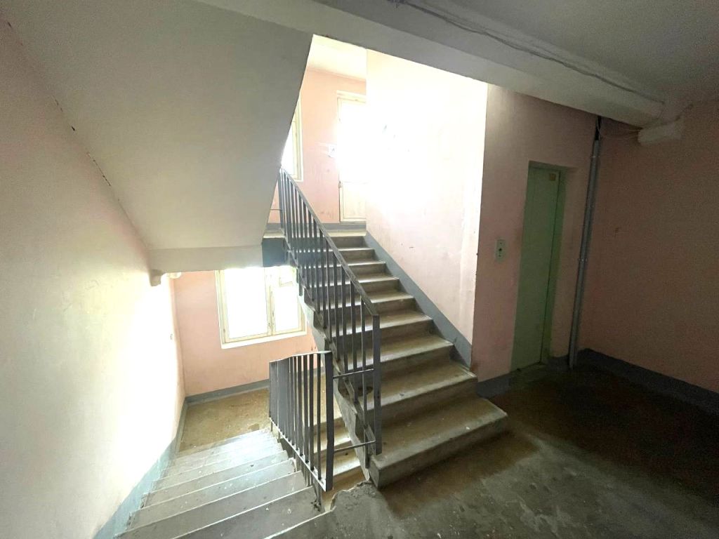 Продажа 1-комнатной квартиры, Кострома, Березовый проезд,  14/20