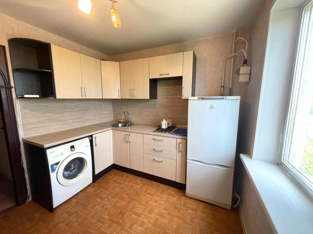 Продажа 1-комнатной квартиры, Кострома, Березовый проезд,  14/20