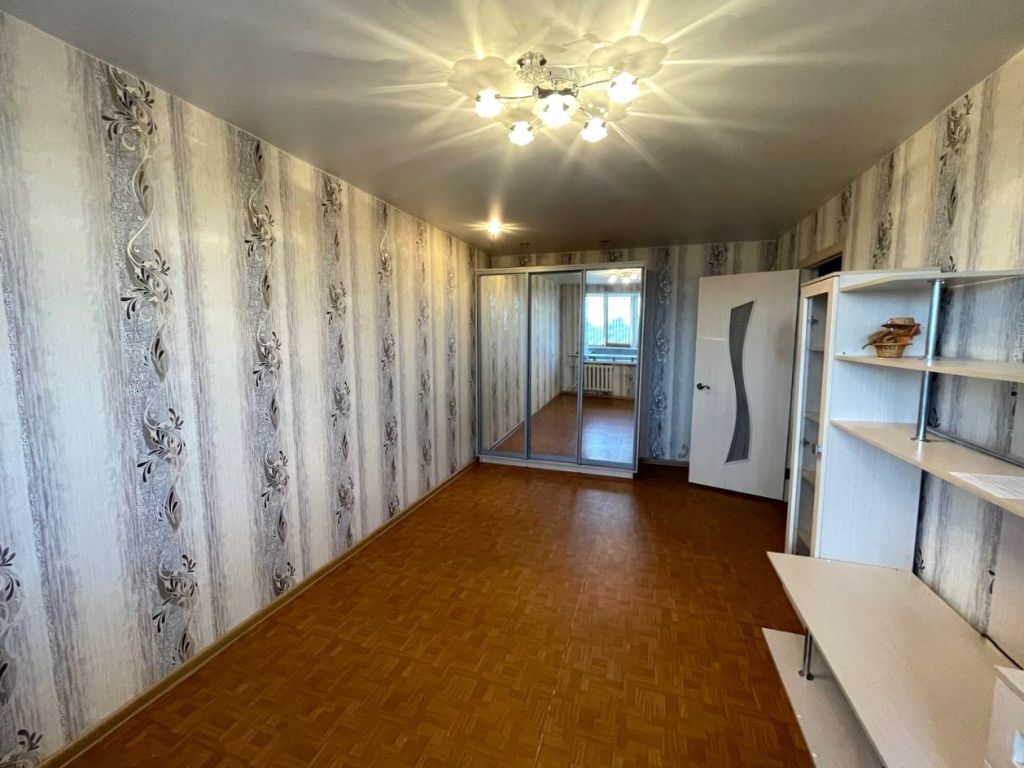 Продажа 1-комнатной квартиры, Кострома, Березовый проезд,  14/20