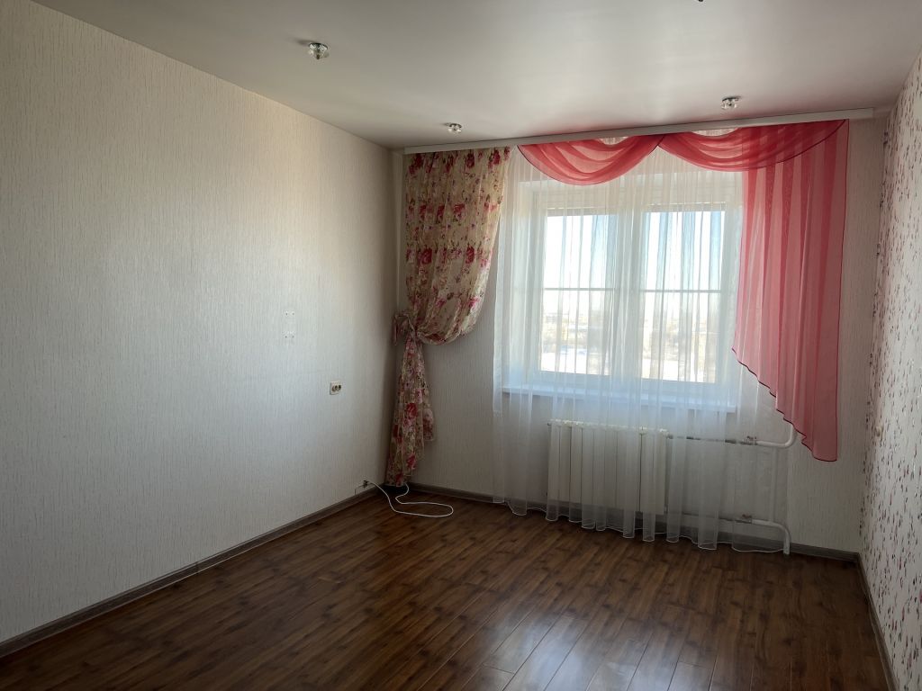 Продажа 2-комнатной квартиры, Владимир, Октябрьский городок,  7А