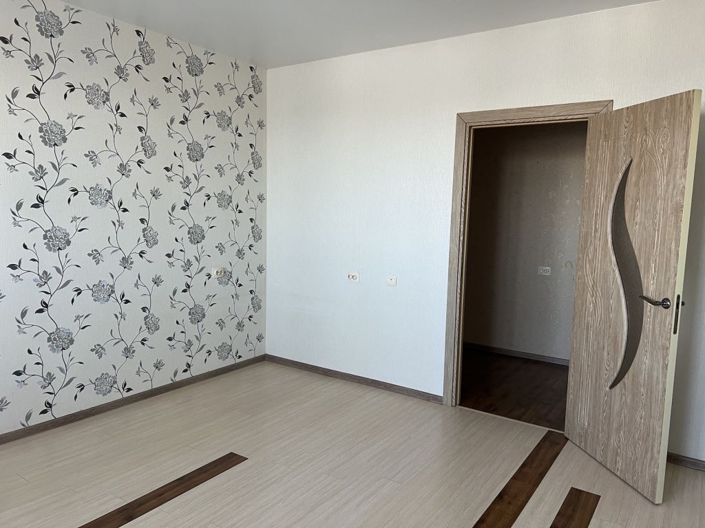 Продажа 2-комнатной квартиры, Владимир, Октябрьский городок,  7А