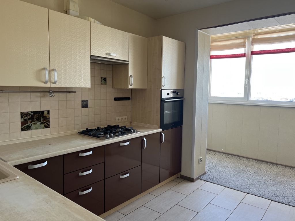 Продажа 2-комнатной квартиры, Владимир, Октябрьский городок,  7А