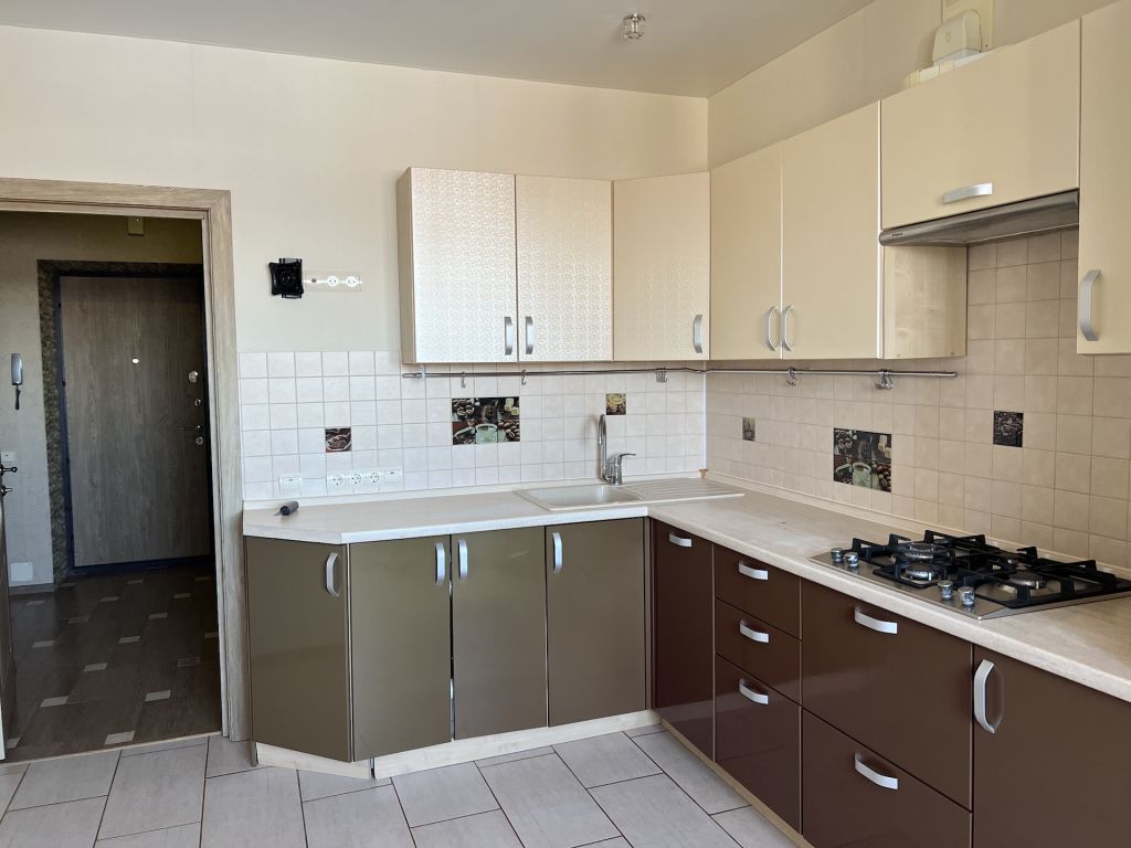 Продажа 2-комнатной квартиры, Владимир, Октябрьский городок,  7А