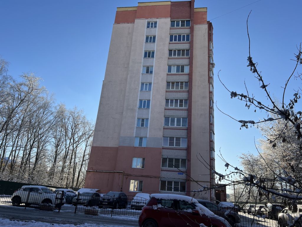 Продажа 2-комнатной квартиры, Владимир, Октябрьский городок,  7А