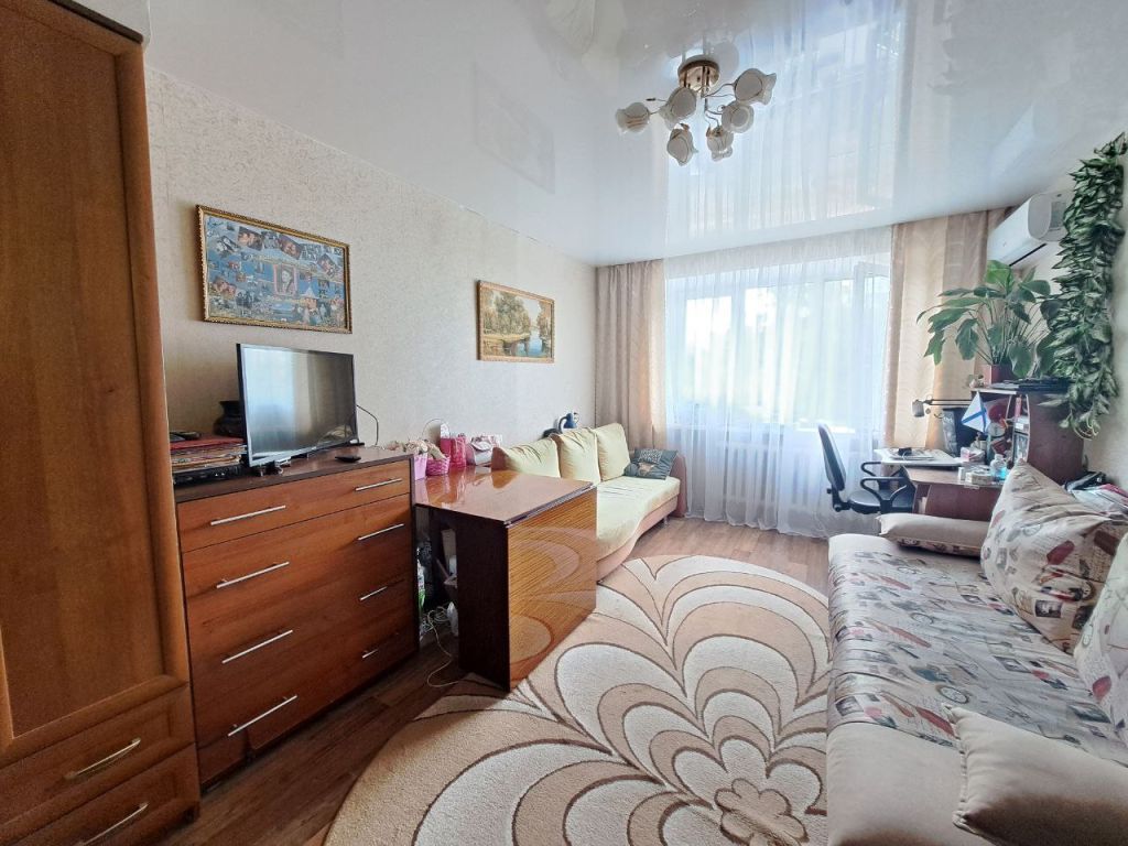 Продажа 1-комнатной квартиры, Нижний Новгород, Героев Космоса ул,  50