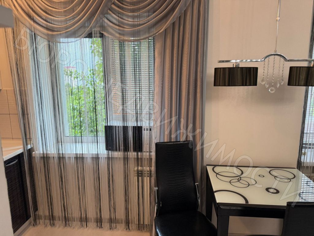 Продажа 1-комнатной квартиры, Саратов, Серова ул,  10