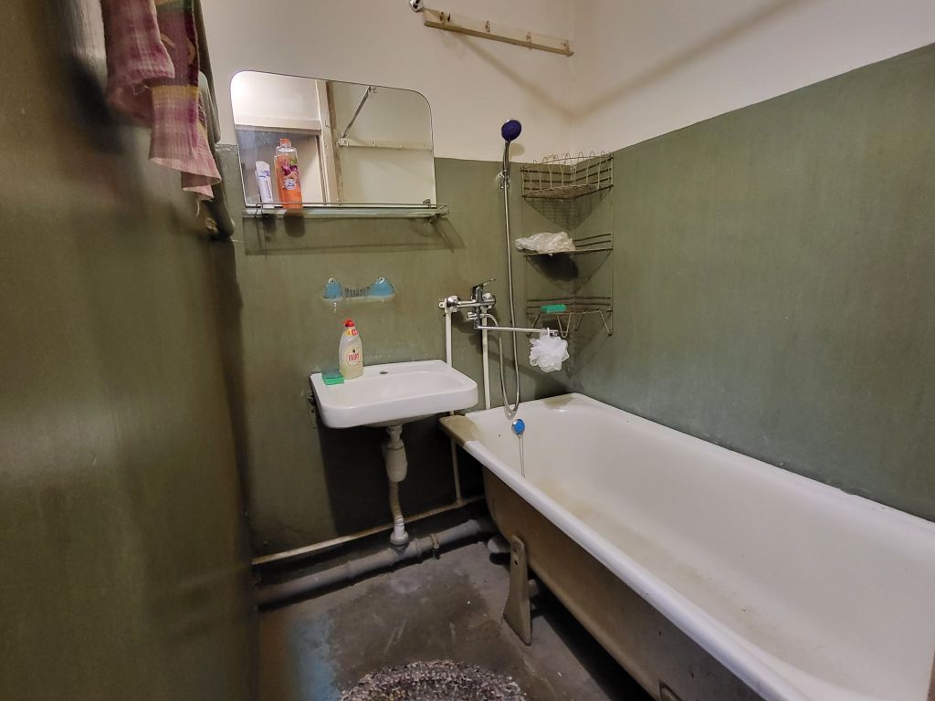 Продажа 3-комнатной квартиры, Кохма, Октябрьская ул,  58