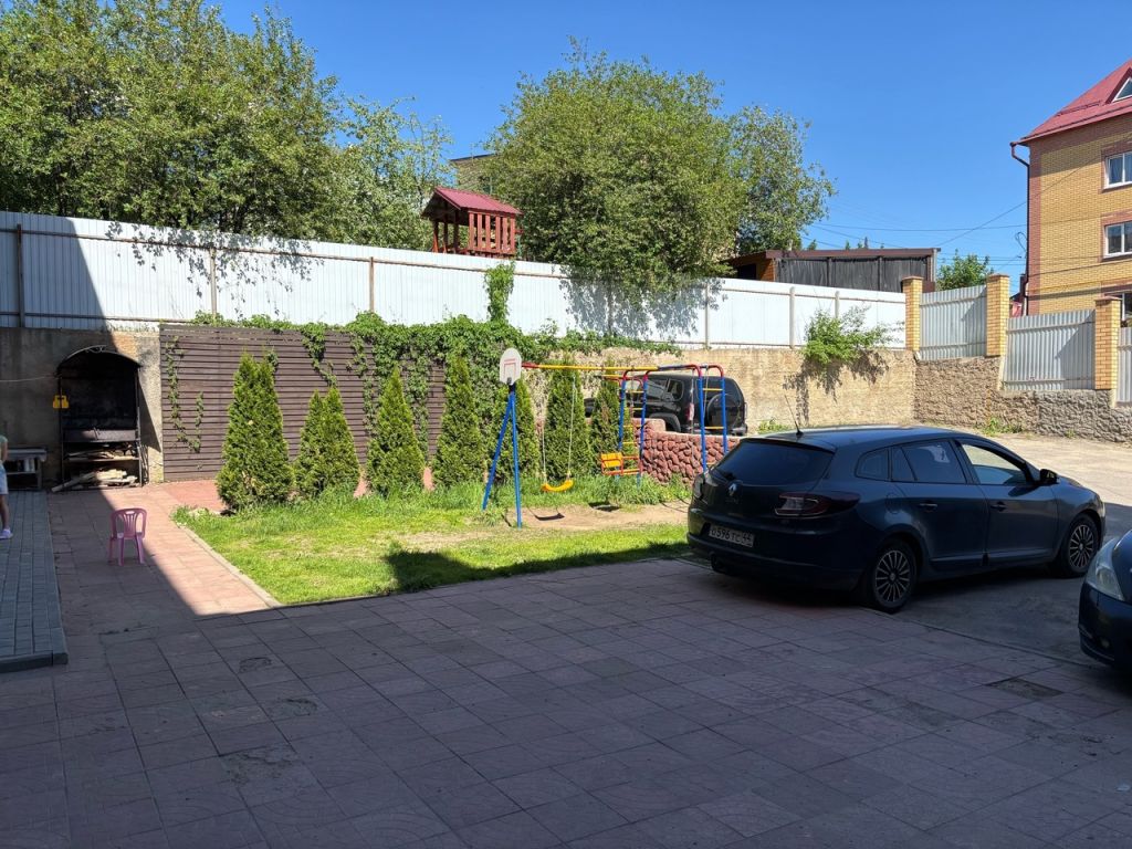 Продажа 4-комнатной квартиры, Кострома, Нижняя Дебря ул,  67к2