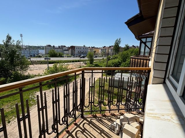 Продажа 4-комнатной квартиры, Кострома, Нижняя Дебря ул,  67к2