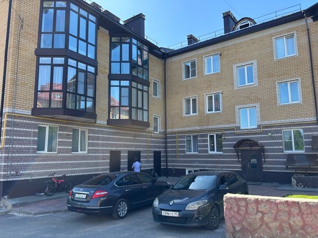 Продажа 4-комнатной квартиры, Кострома, Нижняя Дебря ул,  67к2