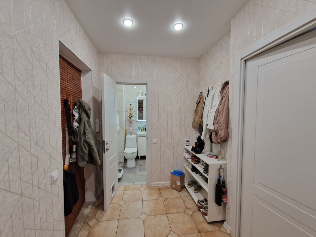 Продажа 3-комнатной квартиры, Владимир, Асаткина ул,  36