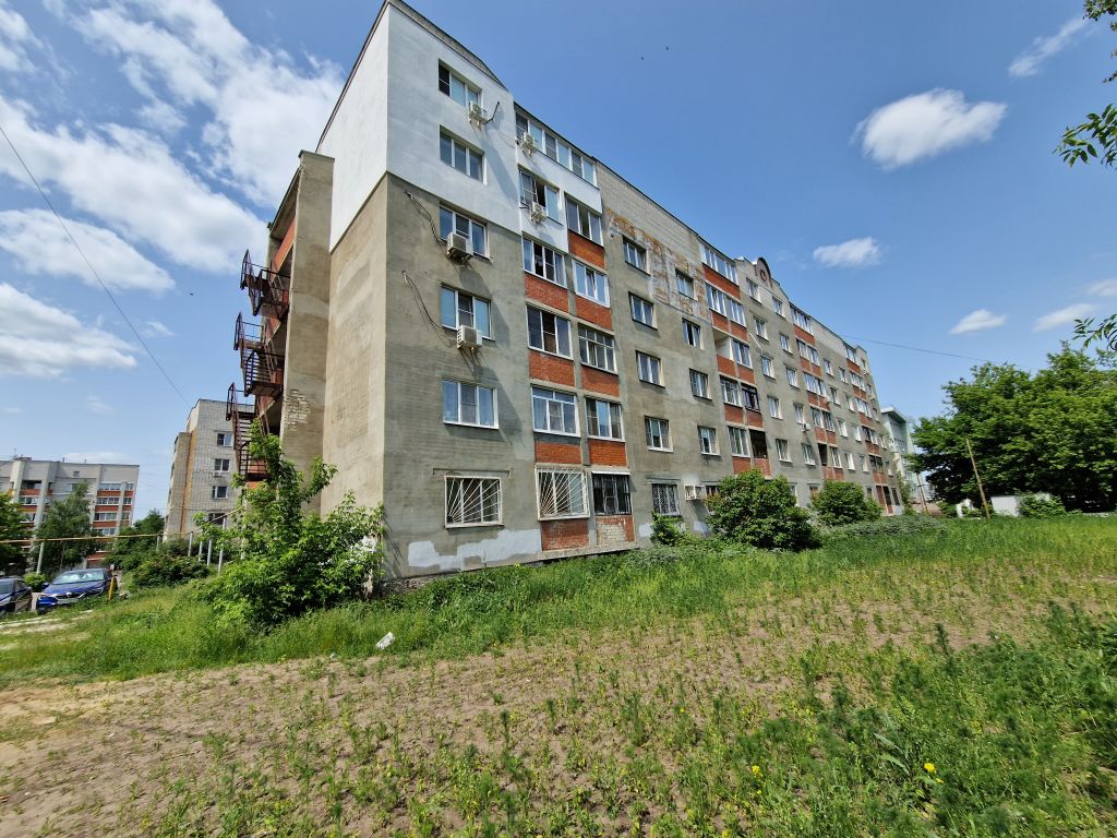 Продажа 3-комнатной квартиры, Владимир, Асаткина ул,  36