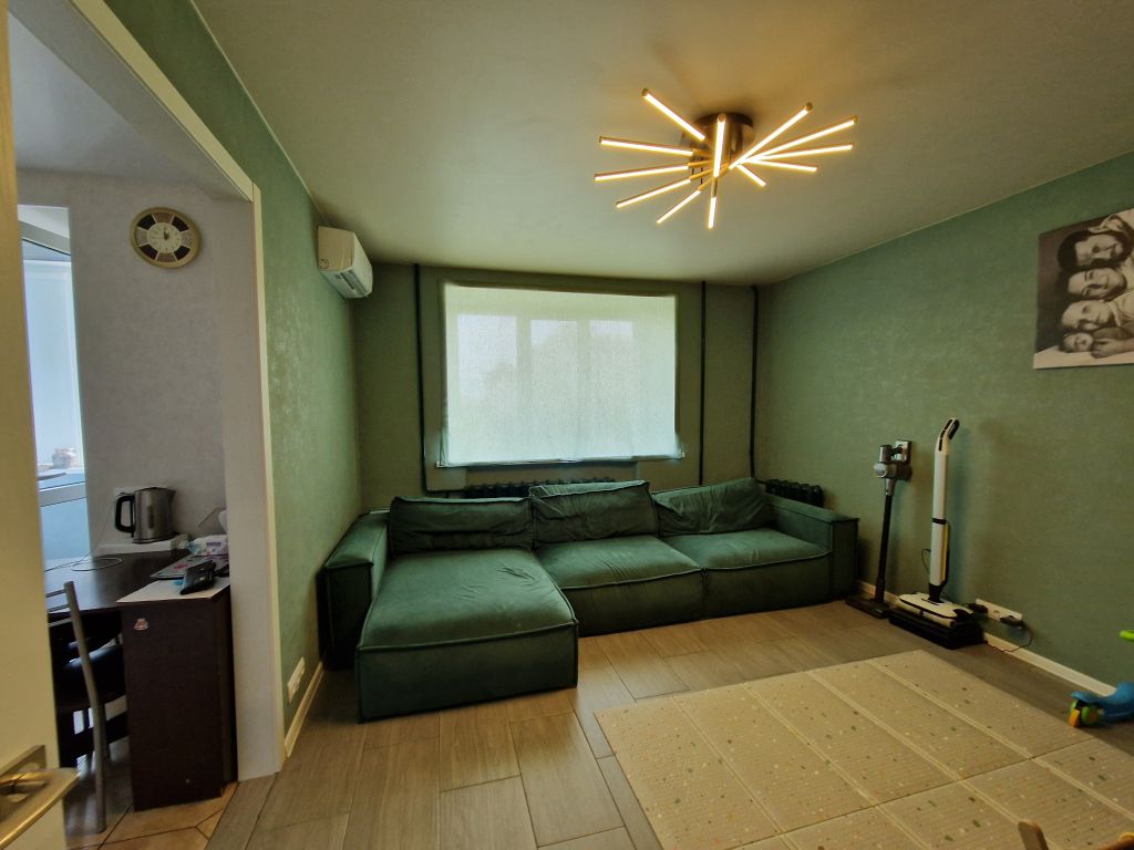 Продажа 3-комнатной квартиры, Владимир, Асаткина ул,  36