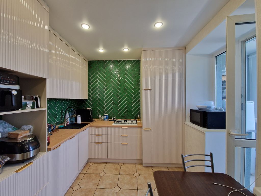 Продажа 3-комнатной квартиры, Владимир, Асаткина ул,  36