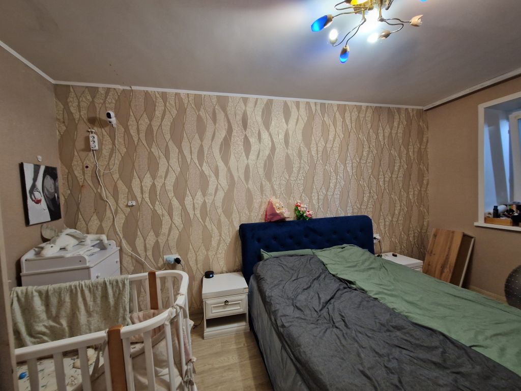 Продажа 3-комнатной квартиры, Владимир, Асаткина ул,  36