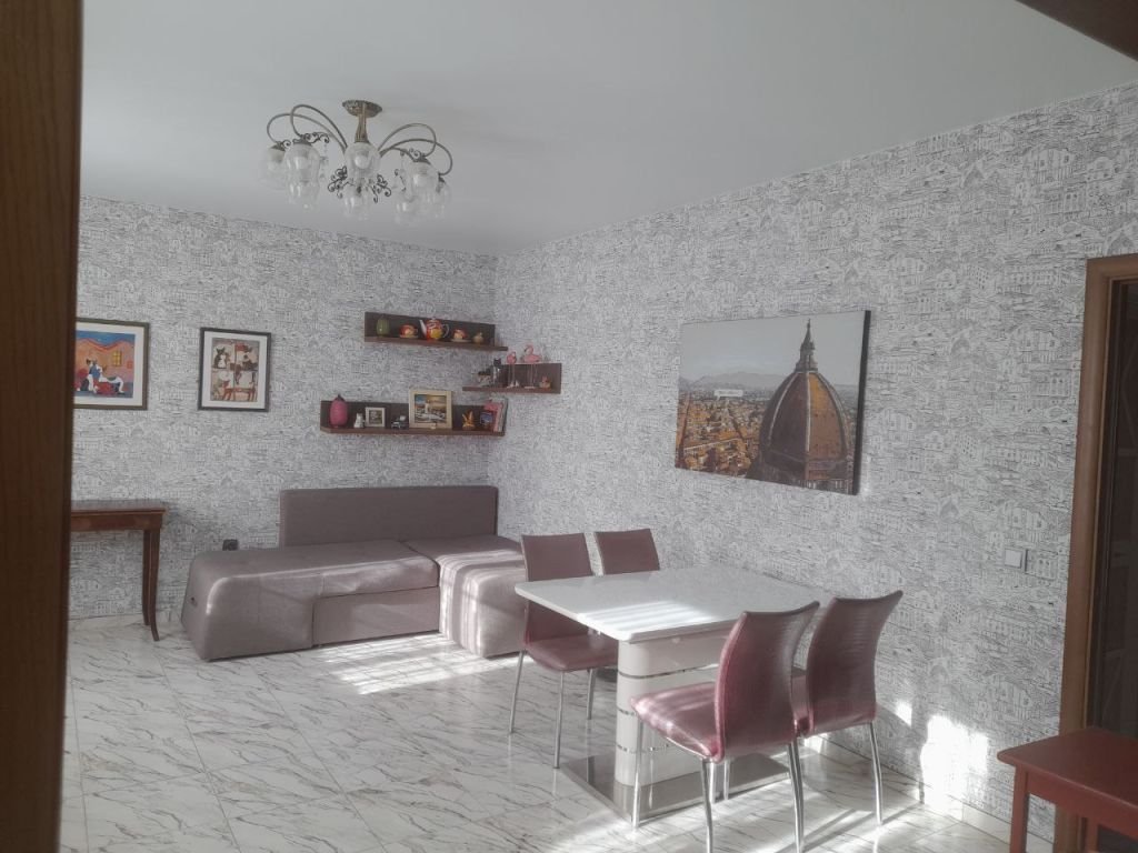 Продажа 2-комнатной квартиры, Кострома, Горная ул,  11А