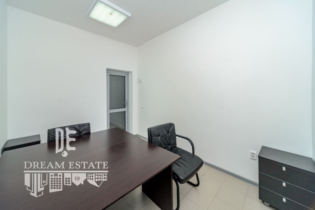 Аренда коммерческой недвижимости, 19м <sup>2</sup>, Ярославль, Октября пр-кт,  40В