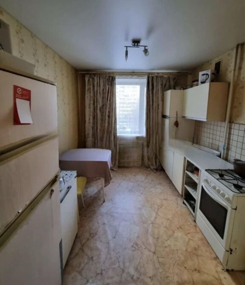 Продажа 1-комнатной квартиры, Саратов, 50 лет Октября пр-кт,  58