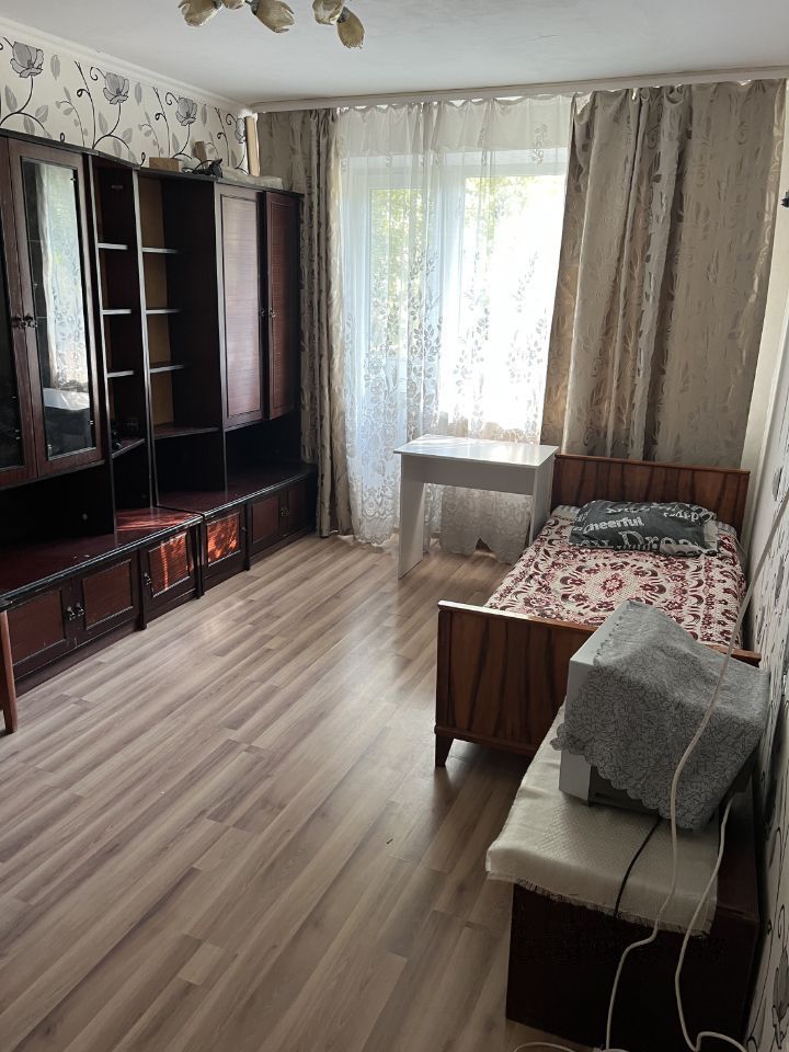 Продажа 1-комнатной квартиры, Саратов, 50 лет Октября пр-кт,  58