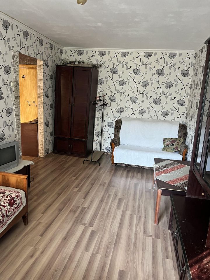 Продажа 1-комнатной квартиры, Саратов, 50 лет Октября пр-кт,  58