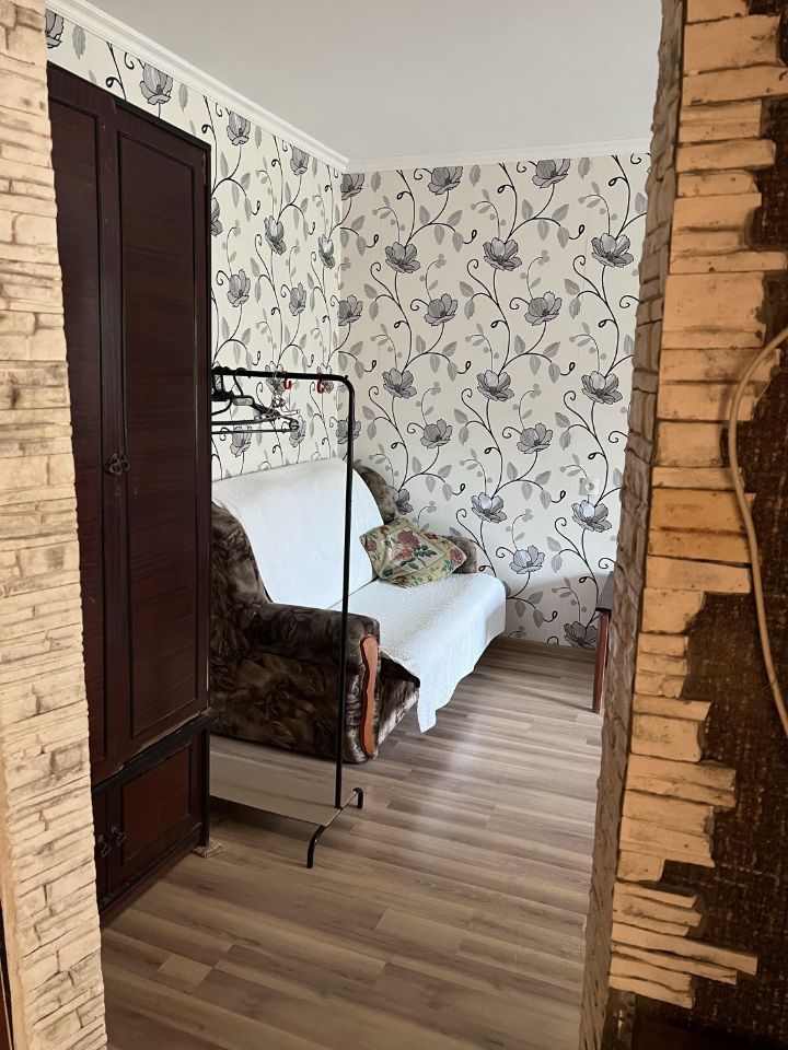 Продажа 1-комнатной квартиры, Саратов, 50 лет Октября пр-кт,  58