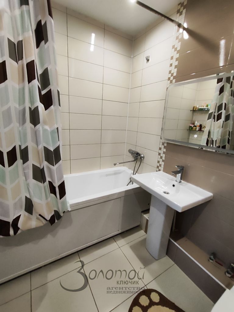 Продажа 2-комнатной квартиры, Нижний Новгород, Цветочная ул,  13к2