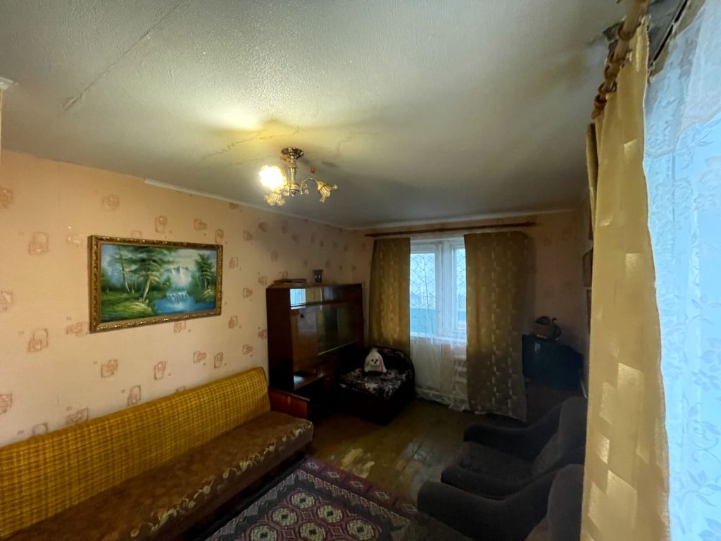 Продажа 2-комнатной квартиры, Лунино, Ломоносова,  31