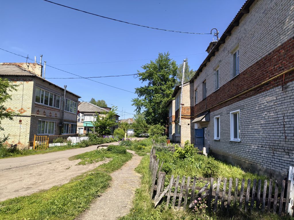 Продажа 2-комнатной квартиры, Лунино, Ломоносова,  31