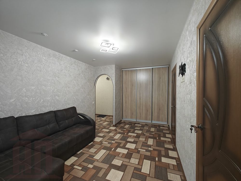 Продажа 3-комнатной квартиры, Тверь, Маршала Конева ул,  8а