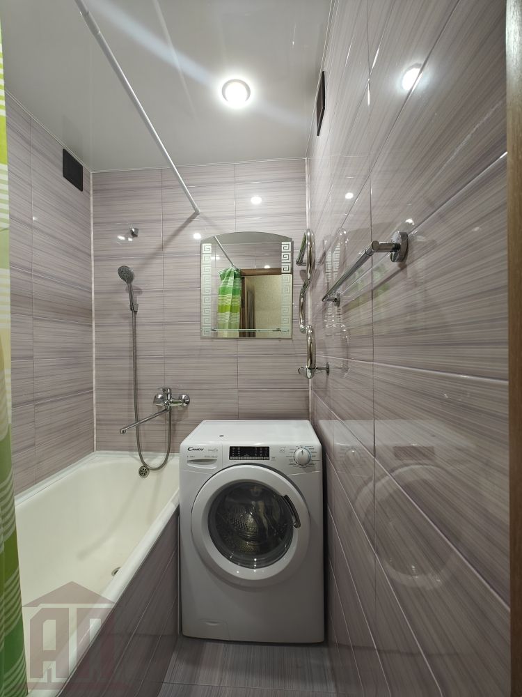 Продажа 3-комнатной квартиры, Тверь, Маршала Конева ул,  8а