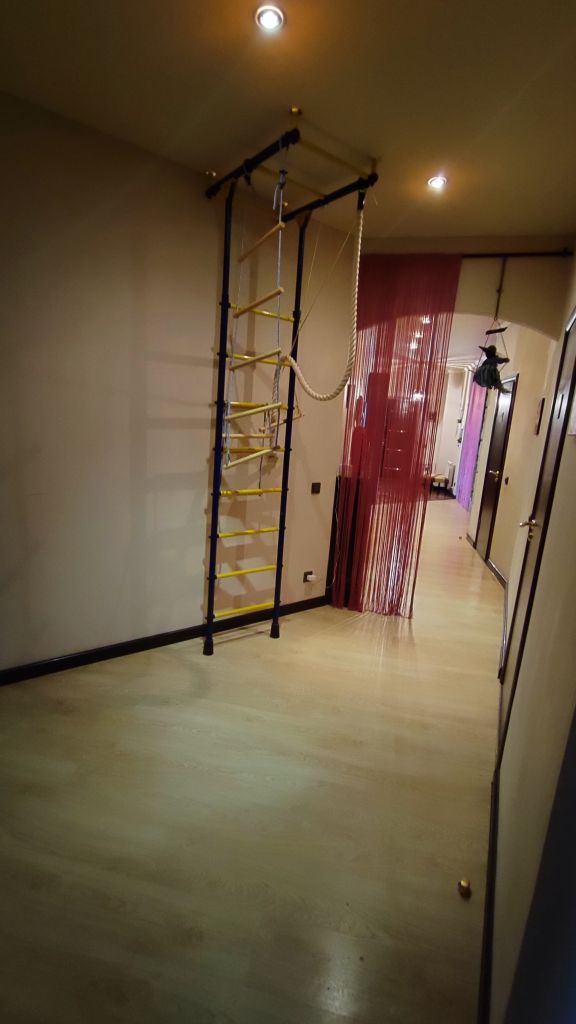 Продажа 3-комнатной квартиры, Нижний Новгород, Эльтонская ул,  21А